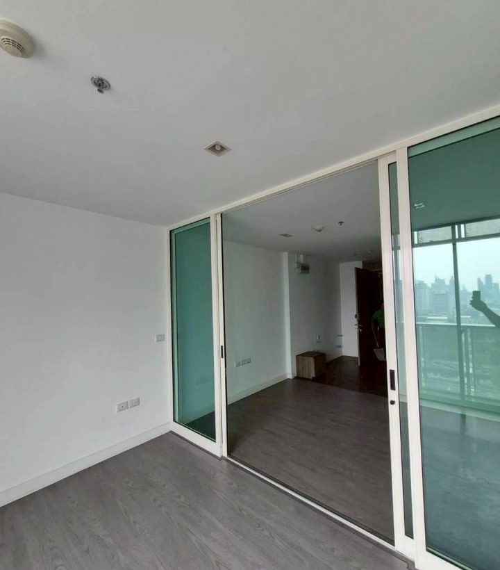 LINE_ALBUM_A space Asoke 624321 ชั้น 18_260122_8