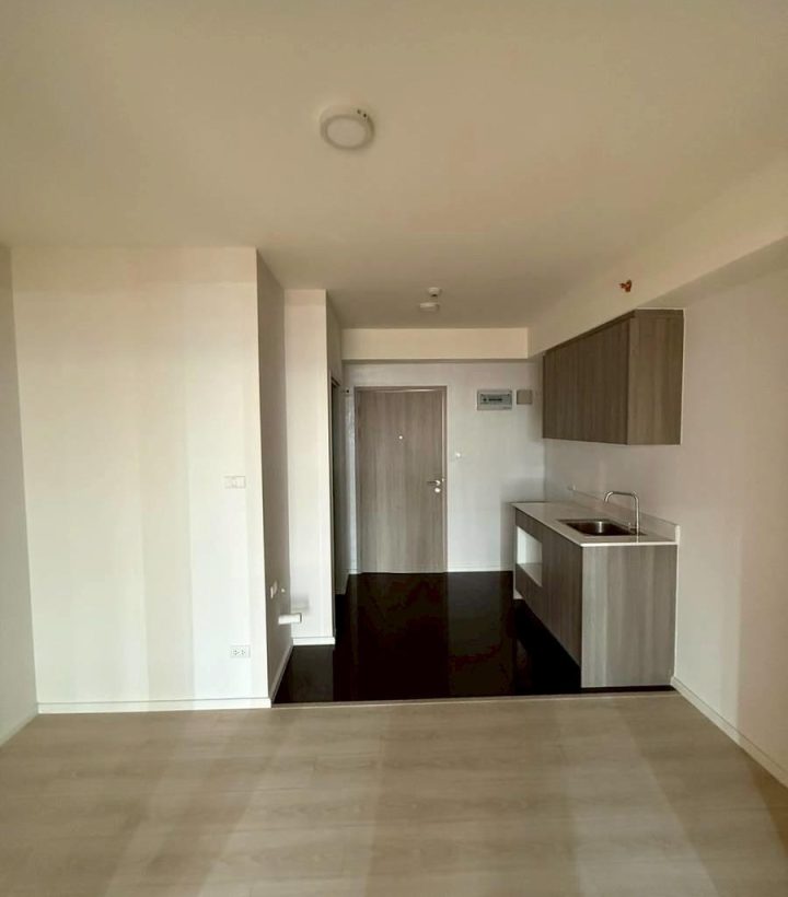 LINE_ALBUM_A space Mega bangna 98425 ชั้น 14_260122_5