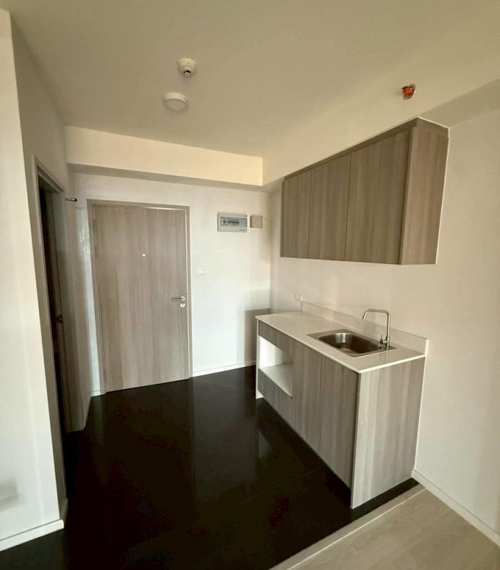 LINE_ALBUM_A space Mega bangna 98425 ชั้น 14_260122_8