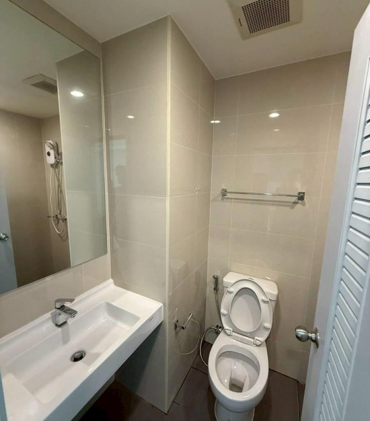 LINE_ALBUM_A space Mega bangna 98428 ชั้น 14_260122_4